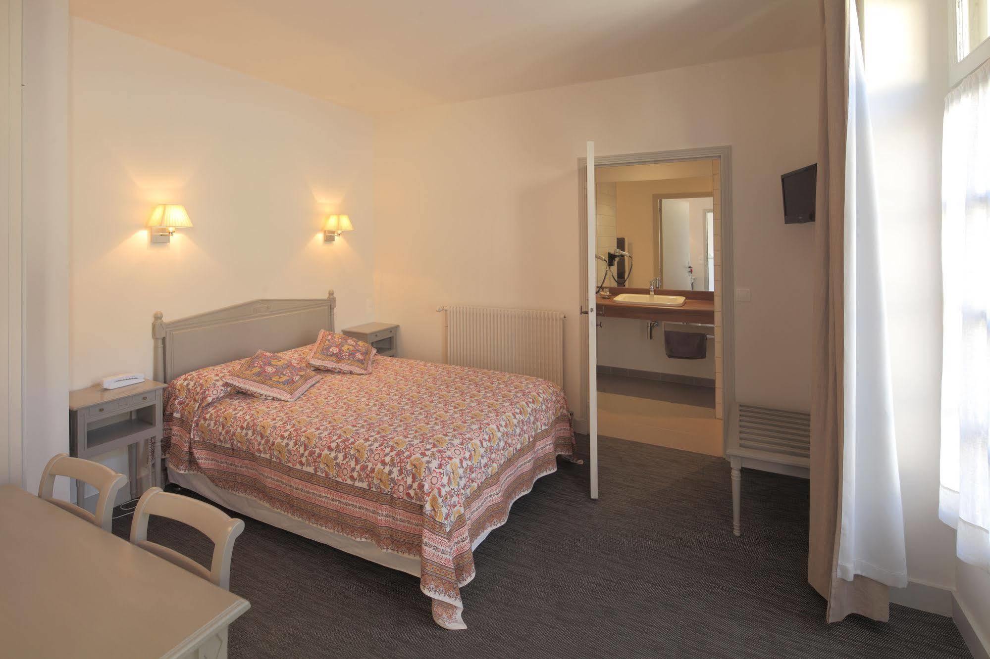 Hotel De Biencourt Azay-le-Rideau Dış mekan fotoğraf